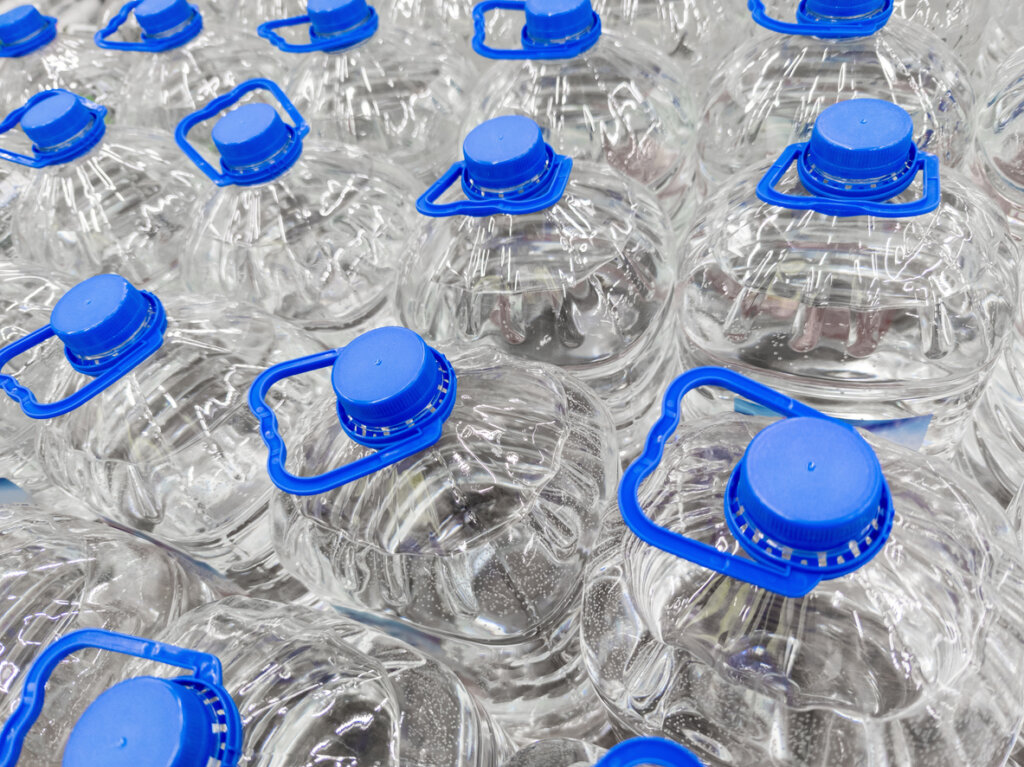 Convenience Store Water Delivery